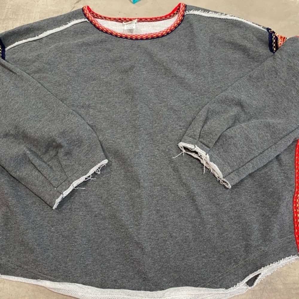 NATURAL LIFE sweatshirt✨NWOT/EXCELLENT condition ✨ not too thick&not too thin!!